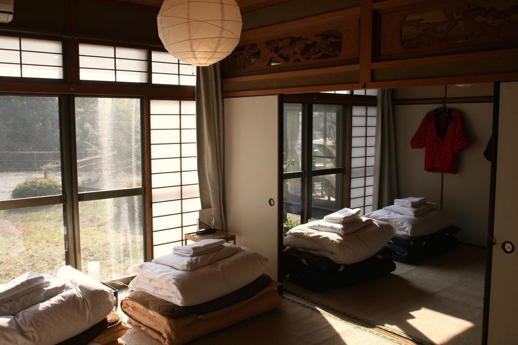 88 House Hiroshima Hotel Exterior photo